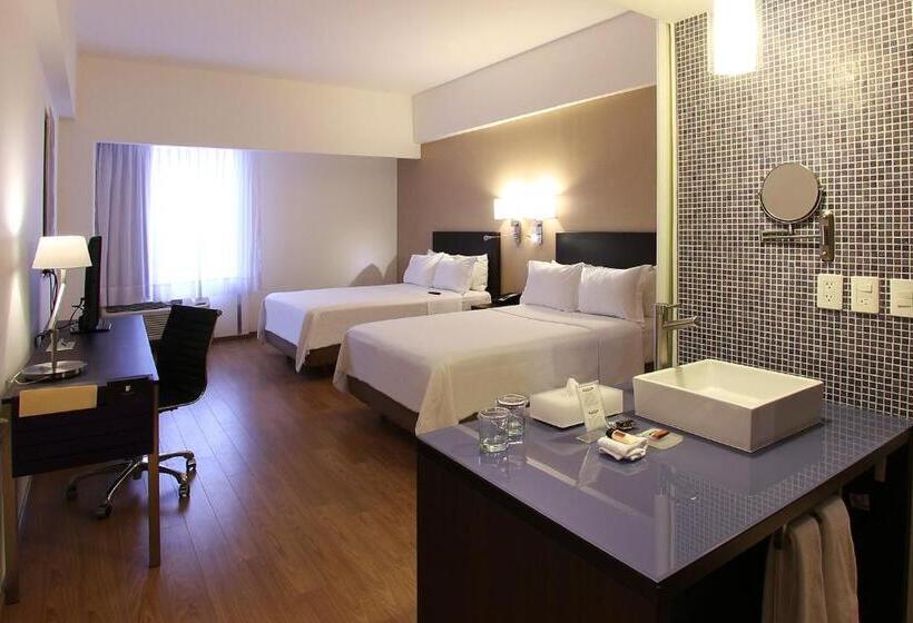 اتاق استاندارد با 2 تخت دوبل, Fiesta Inn Tlalnepantla