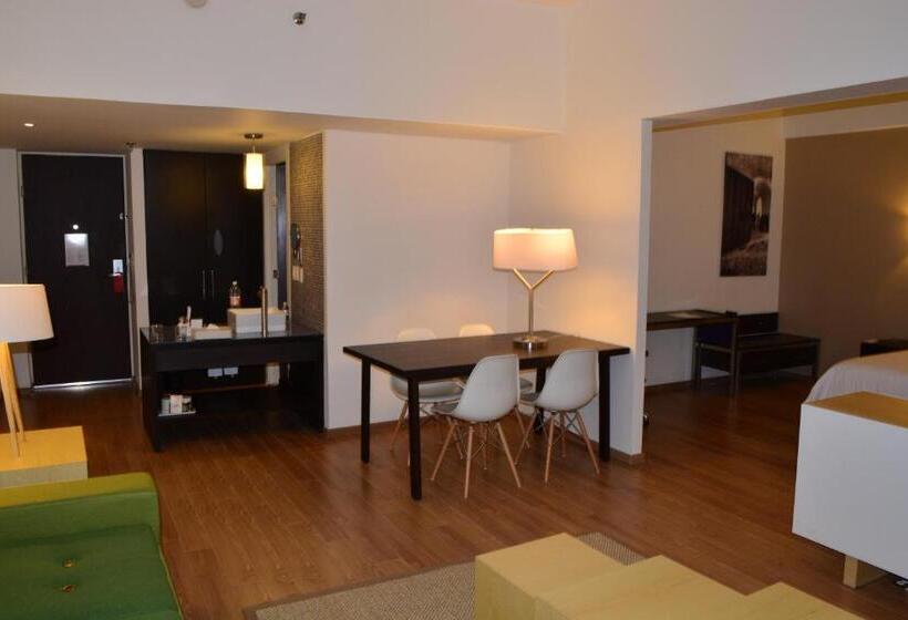 سوییت جونیور, Fiesta Inn Tlalnepantla