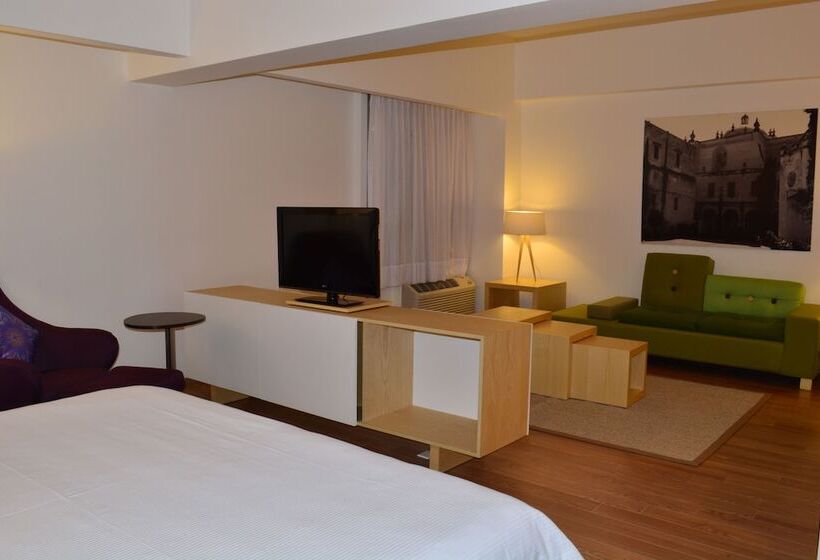 سوییت جونیور, Fiesta Inn Tlalnepantla