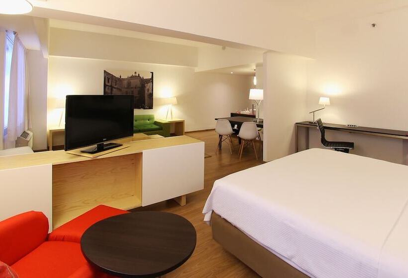 سوییت جونیور, Fiesta Inn Tlalnepantla