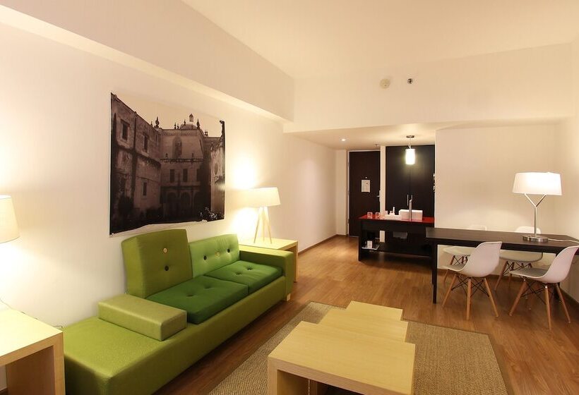 سوییت جونیور, Fiesta Inn Tlalnepantla