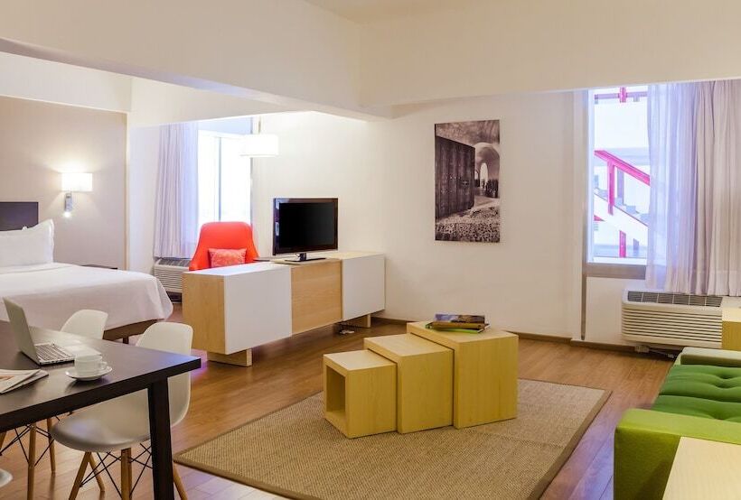 سوییت جونیور, Fiesta Inn Tlalnepantla