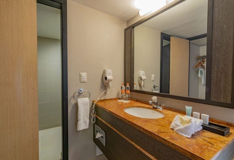 Quarto Deluxe com Sacada, Lucerna Ciudad Juarez