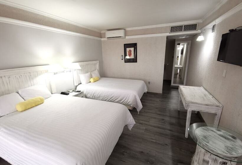 Superior Room, Paraiso Express