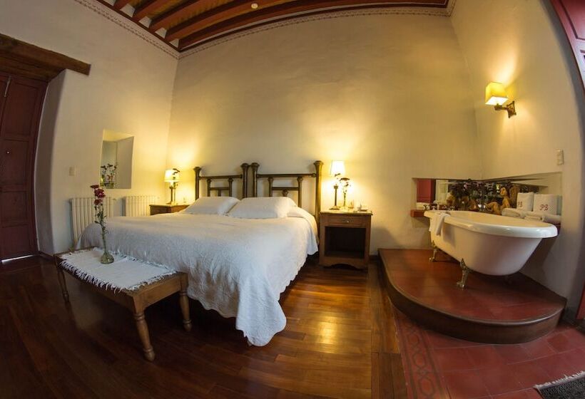 سوییت جونیور, Posada La Basilica