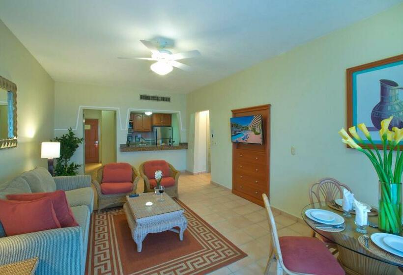 Suite, Paradise Village