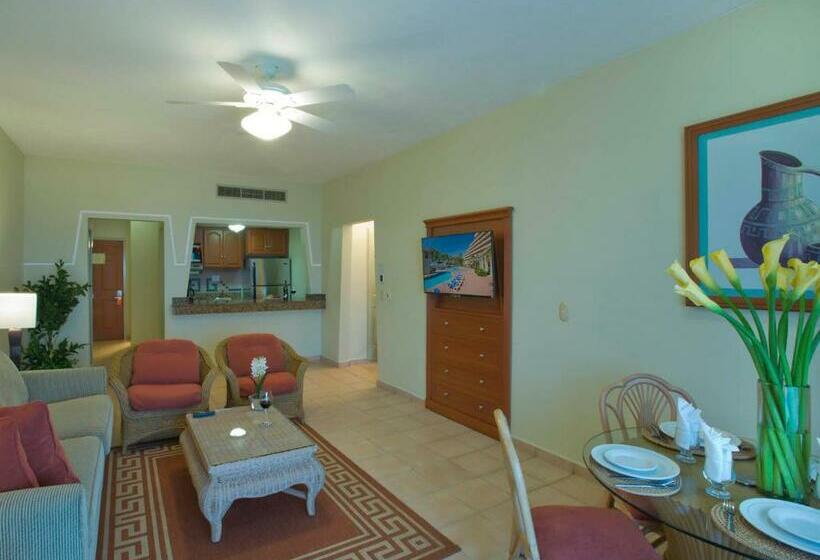 2 Bedroom Suite, Paradise Village