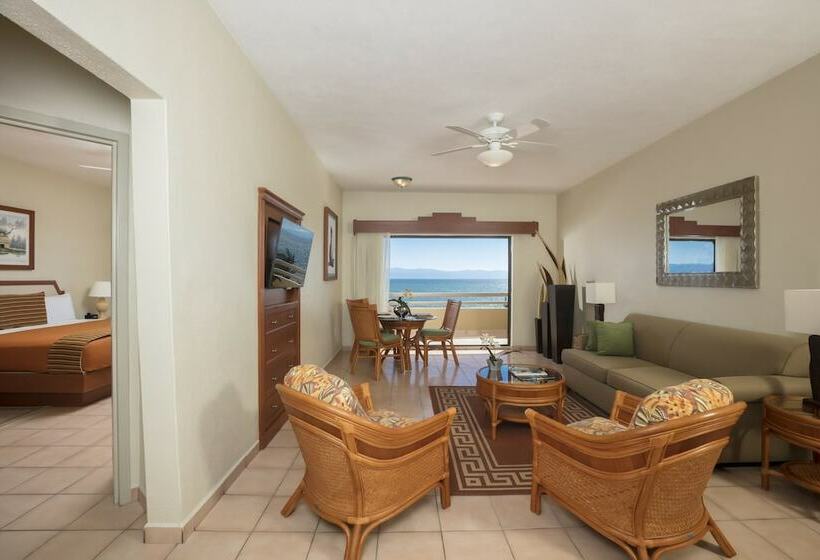 Superior Suite, Paradise Village