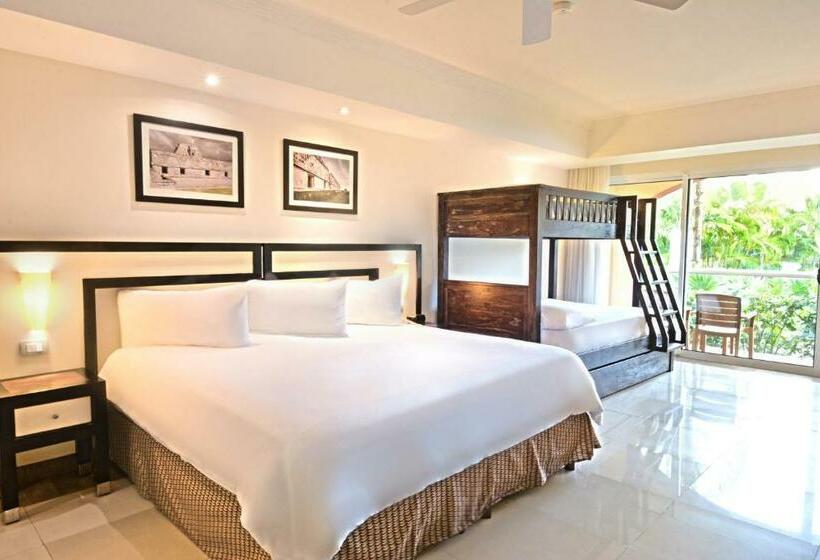 Familie Junior Suite, Sandos Playacar  All Inclusive