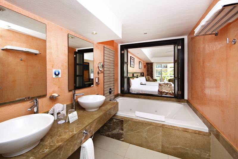 سوییت جونیور, Sandos Playacar  All Inclusive