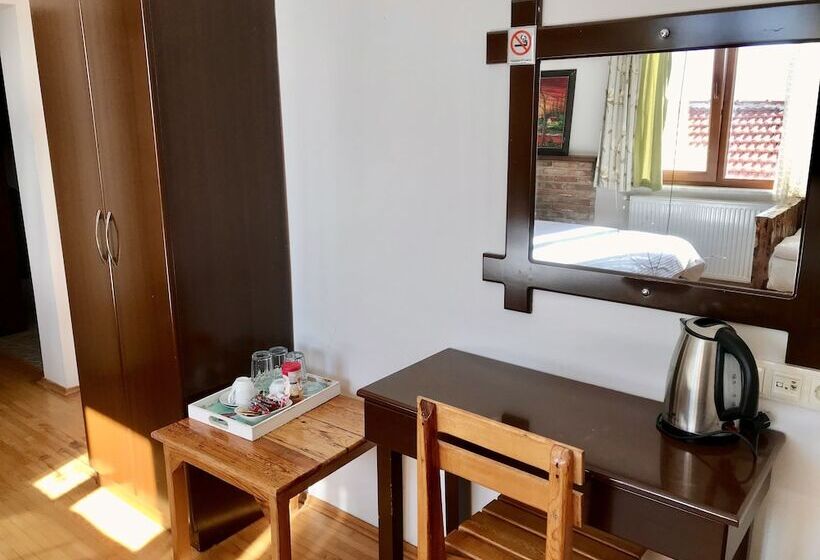 经济房, Fulya Pension
