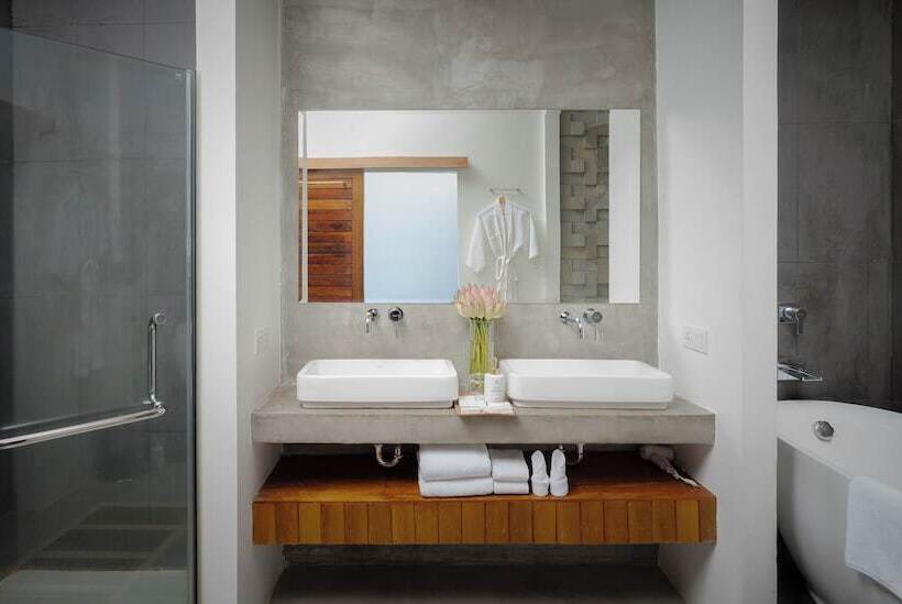 سوئیت خانواده 2 خوابه, Shintana Saya Residence