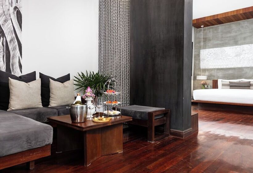 سوئیت خانواده 2 خوابه, Shintana Saya Residence
