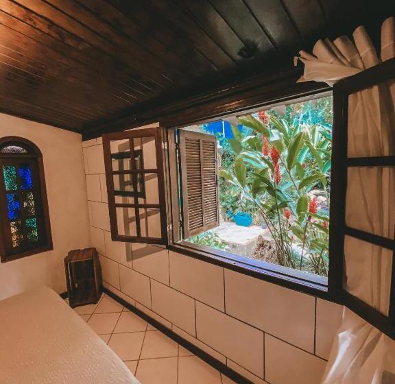 اتاق استاندارد, Balaio Hostel Ilha Grande
