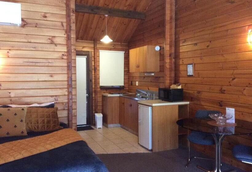 سوئیت با تخت بزرگ, Alpine Lodge Motel