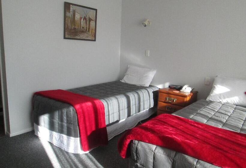 استودیوی استاندارد, Awatea Park Motel