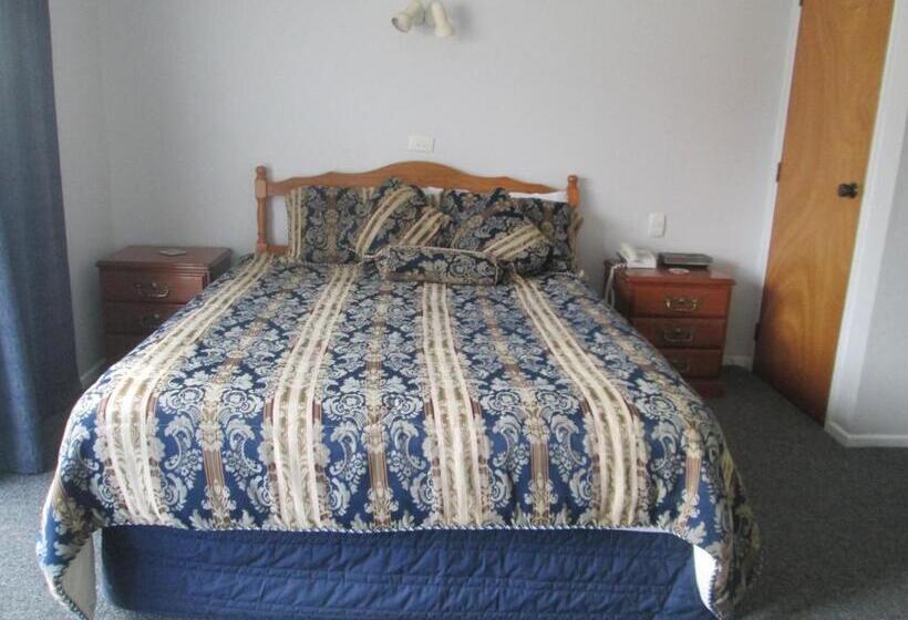 استودیوی استاندارد, Awatea Park Motel