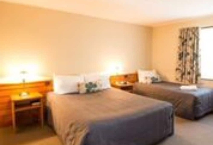 1 Bedroom Apartment, Balmoral Lodge Motel