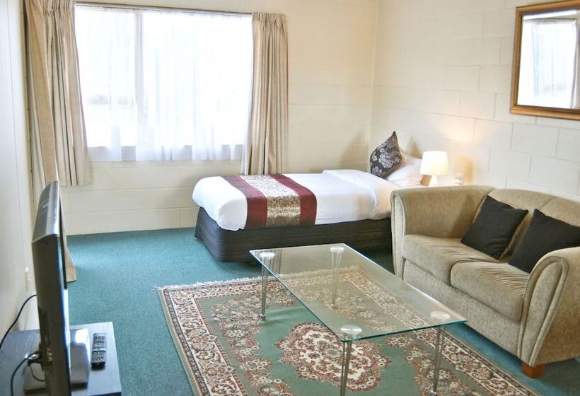 سوییت, Barcelona Motel