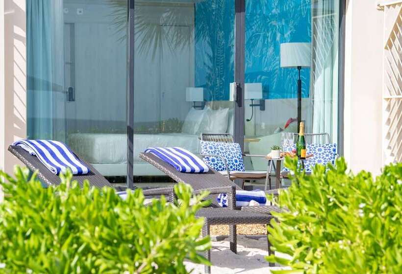 اتاق استاندارد با تخت دوبل و چشم‌انداز دریا, Curaçao Marriott Beach Resort