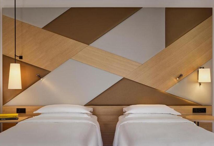 اتاق لوکس, Sheraton Amsterdam Airport Hotel And Conference Center