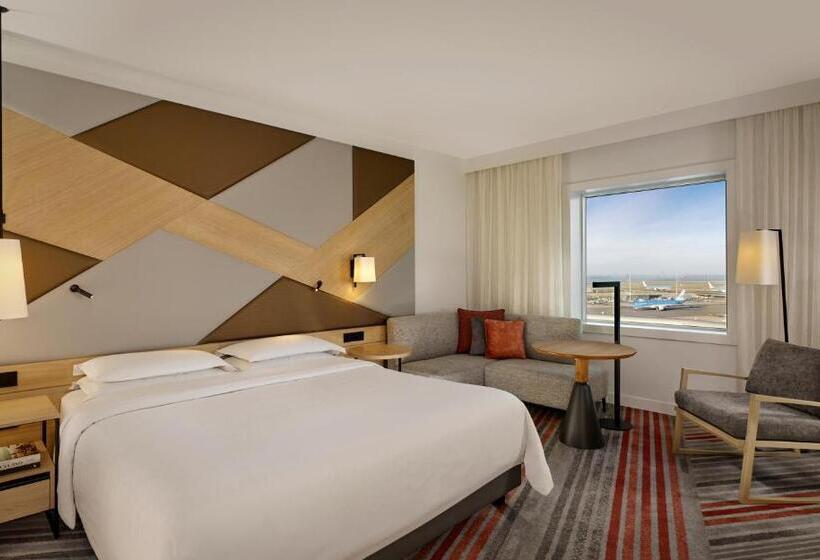 اتاق لوکس با تخت بزرگ, Sheraton Amsterdam Airport Hotel And Conference Center