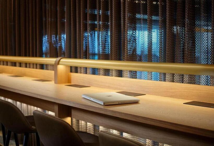 اتاق کلاب, Sheraton Amsterdam Airport Hotel And Conference Center