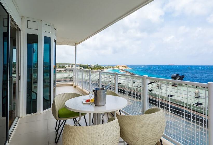 Club Room King Bed, Sunscape Curacao Resort Spa & Casino