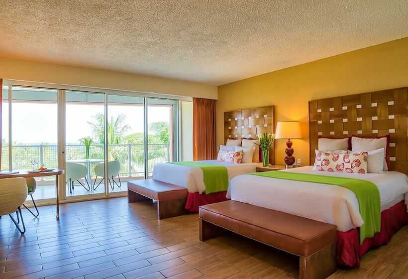 اتاق لوکس با چشم‌انداز باغ, Sunscape Curacao Resort Spa & Casino
