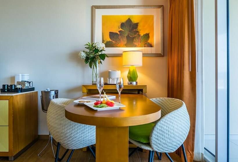 اتاق لوکس با چشم‌انداز باغ, Sunscape Curacao Resort Spa & Casino