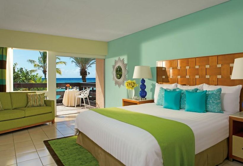 Cameră Club Pat King, Sunscape Curacao Resort, Spa & Casino  All Inclusive