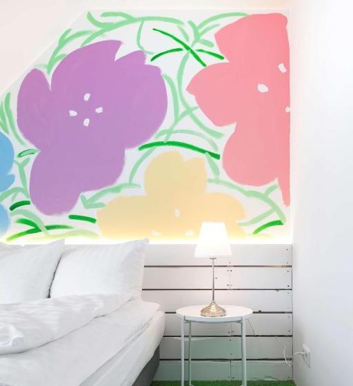 اتاق استاندارد, Flowers Hotels