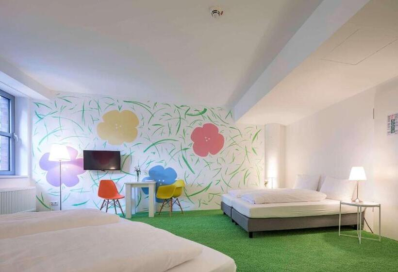 اتاق استاندارد چهار تخته, Flowers Hotels