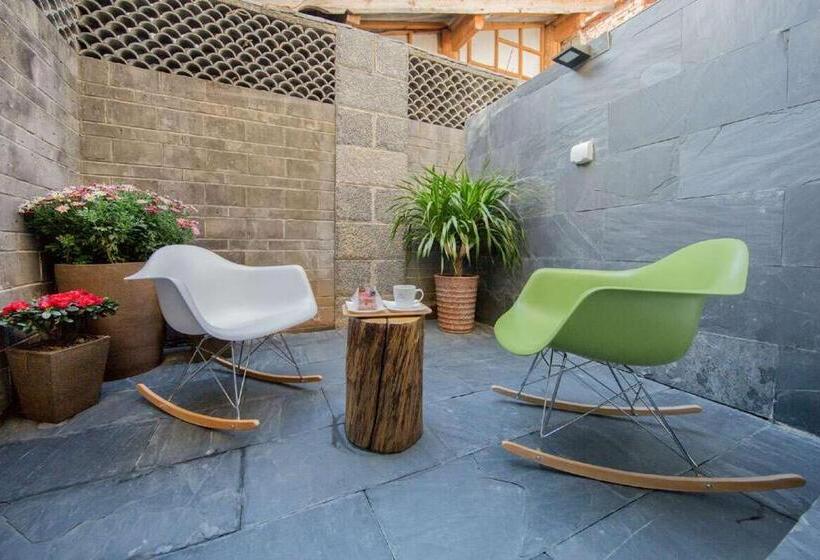 سوییت سوپریور, Lijiang Sunshine Nali Inn