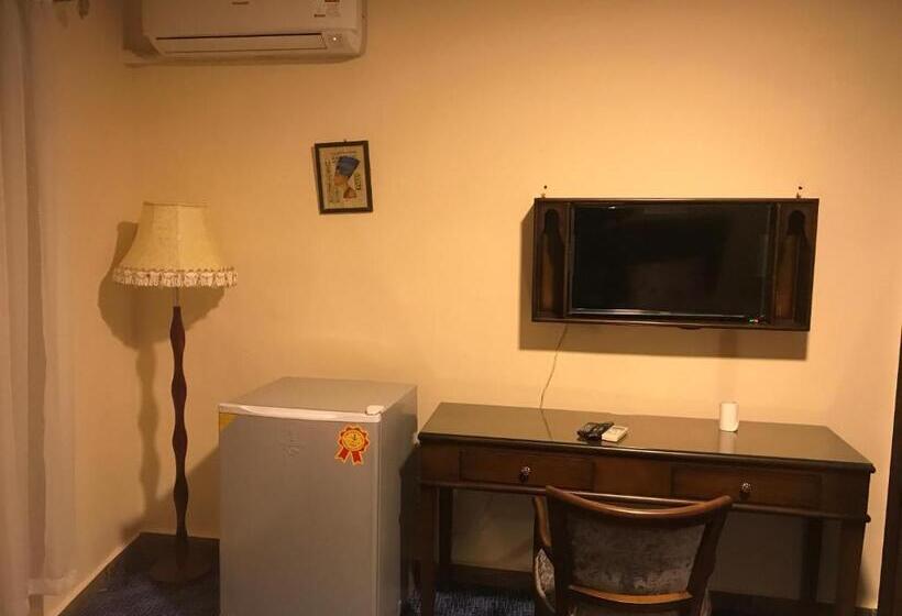 اتاق استاندارد یک تخته با چشم‌انداز, 3 Pyramids View Inn