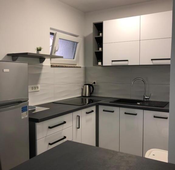 آپارتمان 1 خوابه همکف, Apartmans And Rooms   Slavica