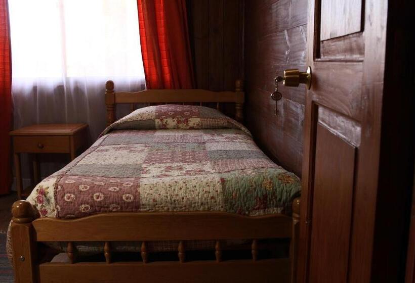 اتاق استاندارد با سرویس بهداشتی مشترک, Hostal El Nogal Pucón