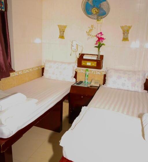 اتاق لوکس با تخت بزرگ, Asia Inn