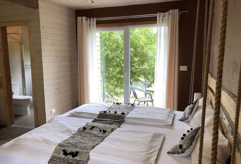 اتاق استاندارد با چشم‌انداز کوهستان, Elementos Eco Lodge