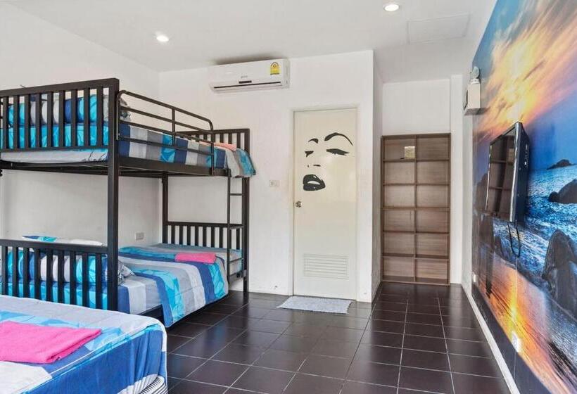 اتاق استاندارد سه نفره, Samui Backpacker