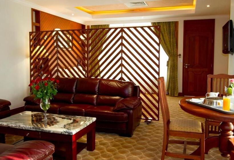 سوییت لوکس, Palace Hotel Arusha