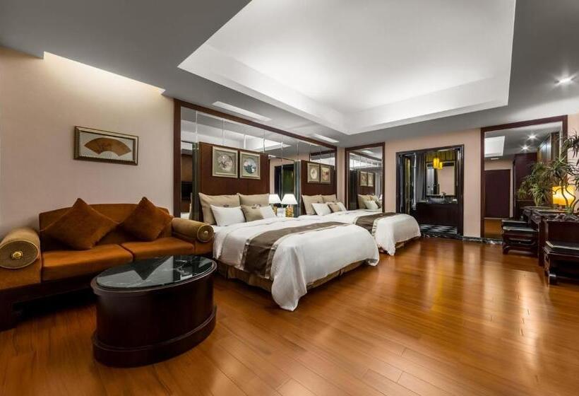 اتاق استاندارد چهار تخته, Chuang Tang Spring Spa Hotel   Deyang