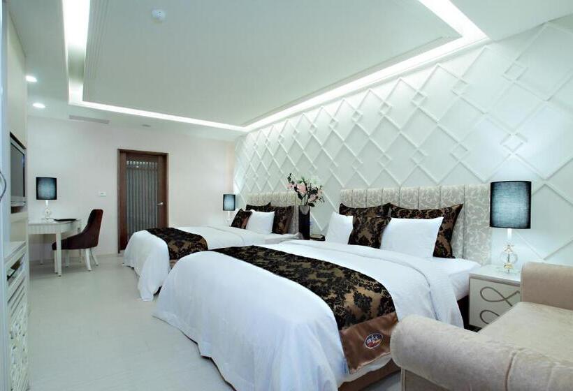 اتاق استاندارد چهار تخته, Chuang Tang Spring Spa Hotel   Deyang
