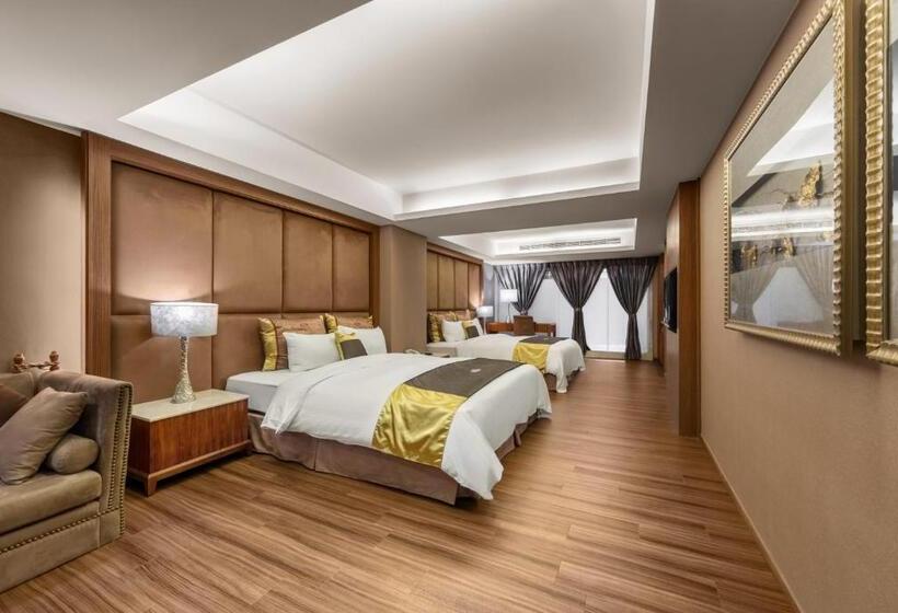 اتاق استاندارد چهار تخته, Chuang Tang Spring Spa Hotel   Deyang