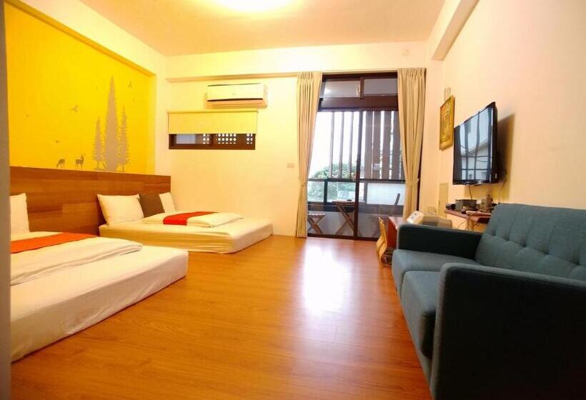 اتاق استاندارد چهار تخته, Field Trail Homestay