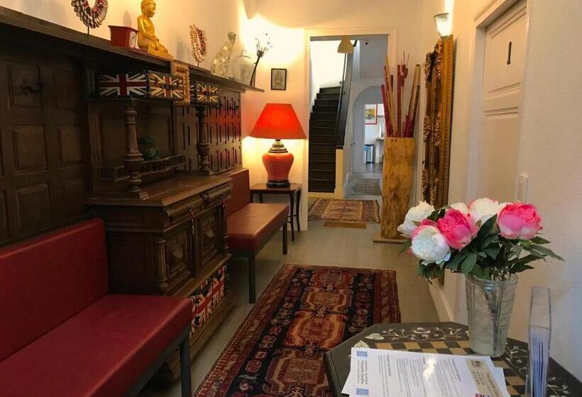 اتاق استاندارد یک نفره, Victorian Lodge