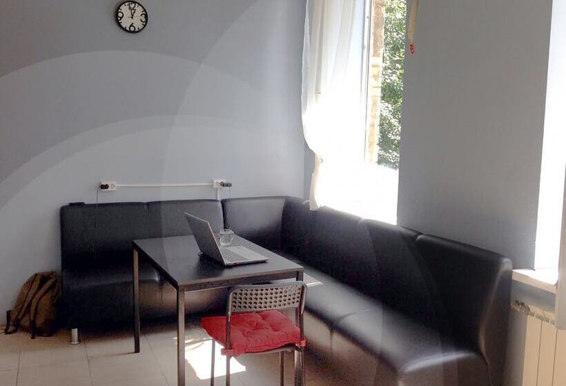 اتاق استاندارد, Travel Inn Vystavochnaya