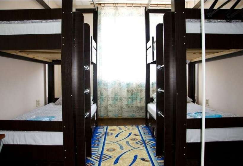 تختخواب در اتاق مشترک, Like Hostel Lipetsk