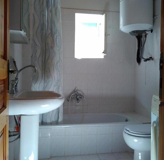 آپارتمان 2 خوابه, Guesthouse Iro