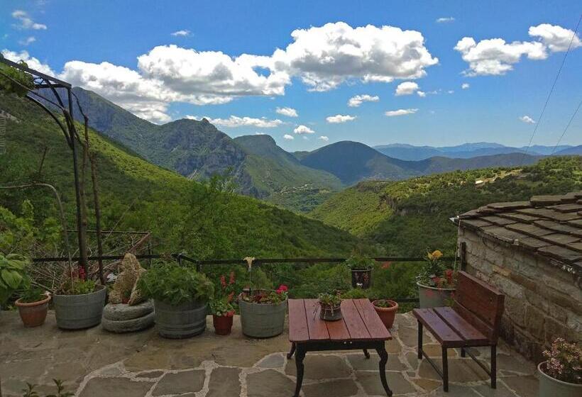 اتاق اکونومی, Guesthouse Iro